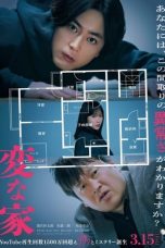 Nonton film A Strange House (Henna Ie) (2024) terbaru di Dutamovie21