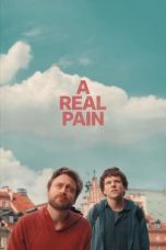 Nonton film A Real Pain (2024) terbaru di Dutamovie21